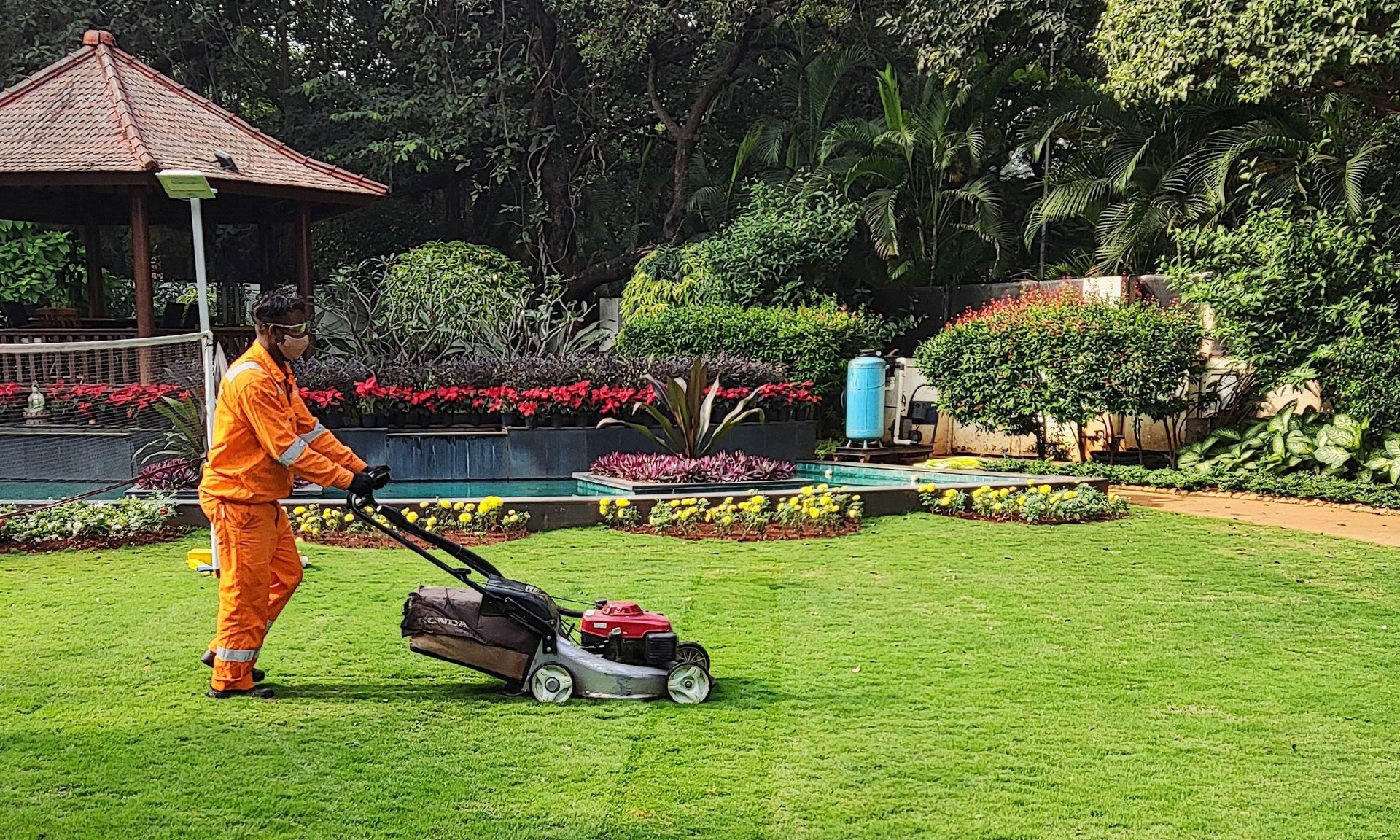 gardening services Dandenong